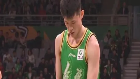 【巅峰对决】NBA绝杀时刻！一触即发，谁能率先破网？